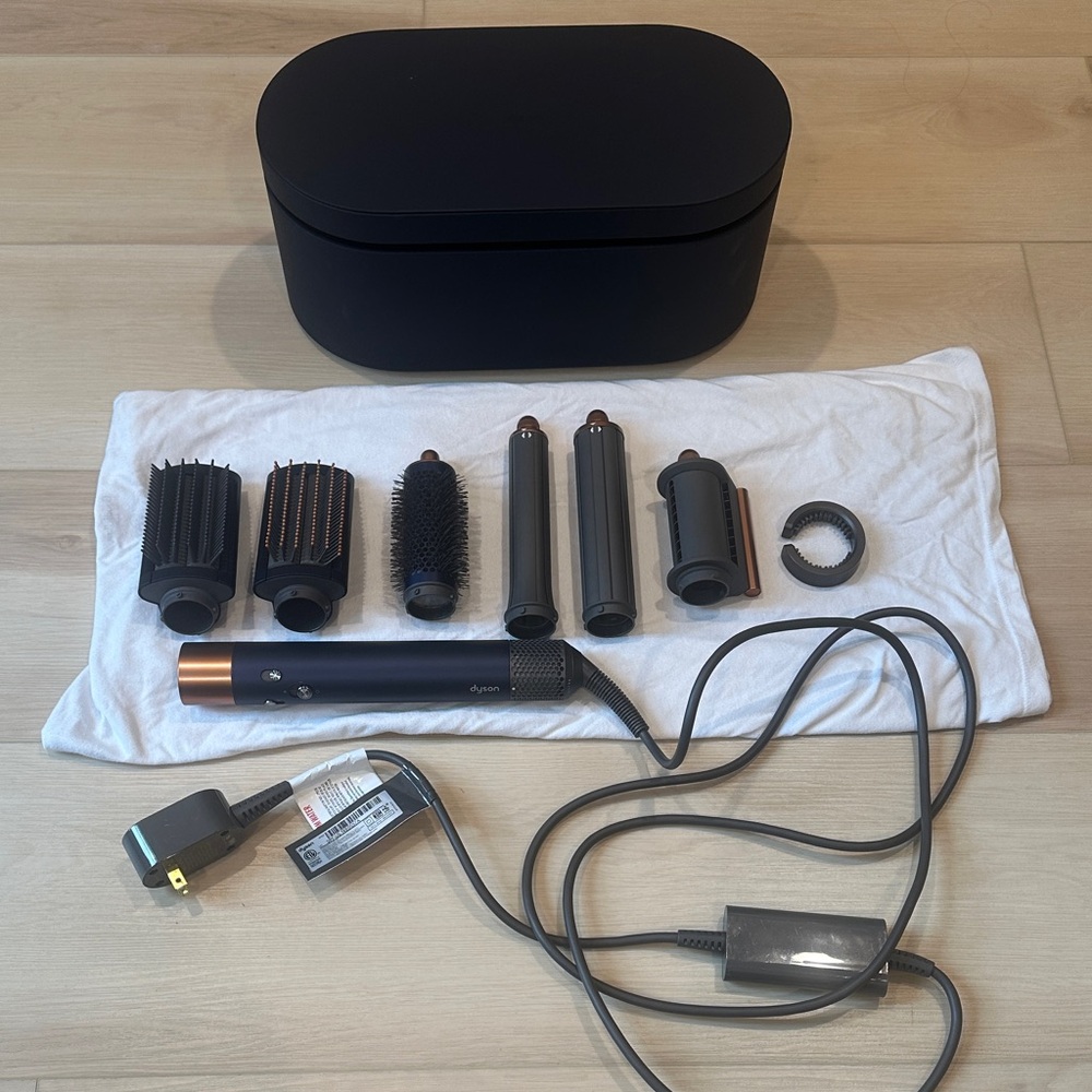 Dyson AirWrap Prussian Blue/Copper